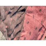Luxe XXL Strand- & Saunahanddoek – Met Kussenuitsparing en Opbergvakken – Bruin met Roze Accenten Luxe XXL Strand- & Saunahanddoek – Met Kussenuitsparing en Opbergvakken – Bruin met Roze Accenten